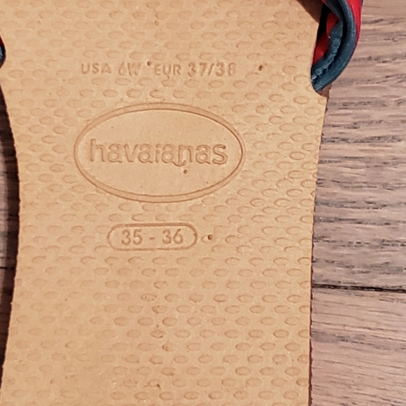 Havaianas You San Tropez Red & Gray Sandals Flip Flops  NWOT - Picture 6 of 6